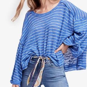 FREE PEOPLE WE THE FREE COTTON OVERSIZED HACCI KNIT TOP BLUE WHITE STRIPE MEDIUM
